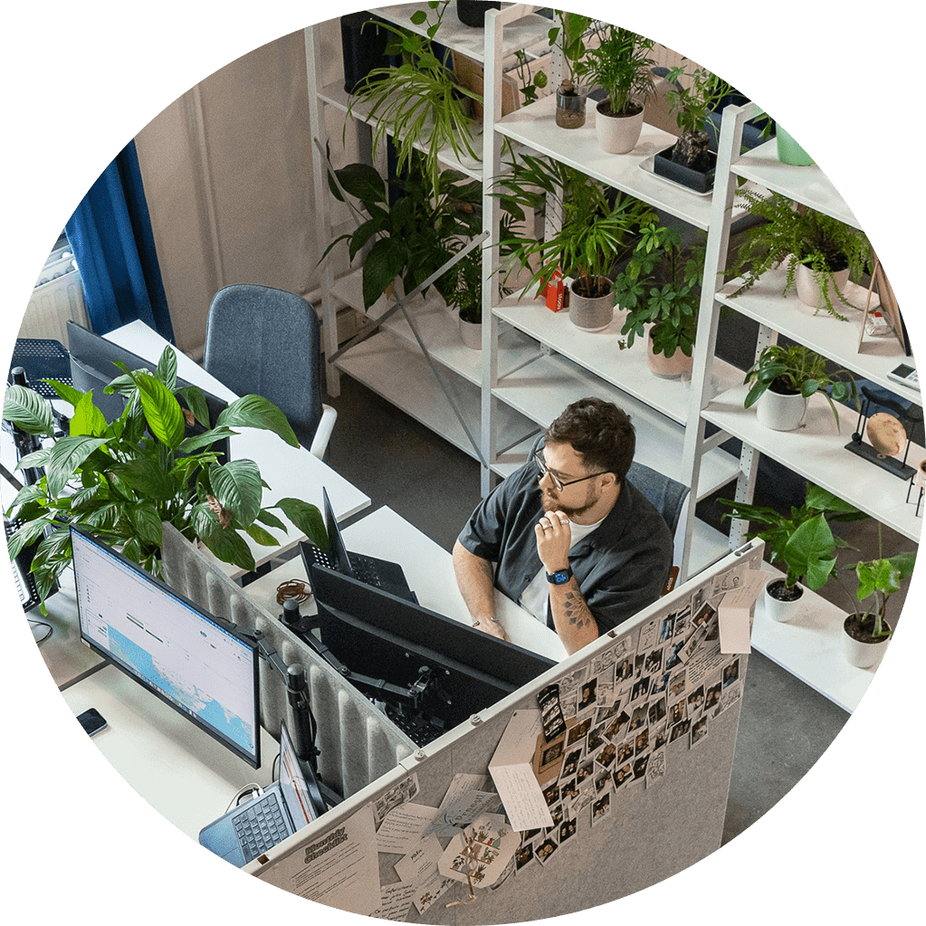 Customer happiness team member aan het werk